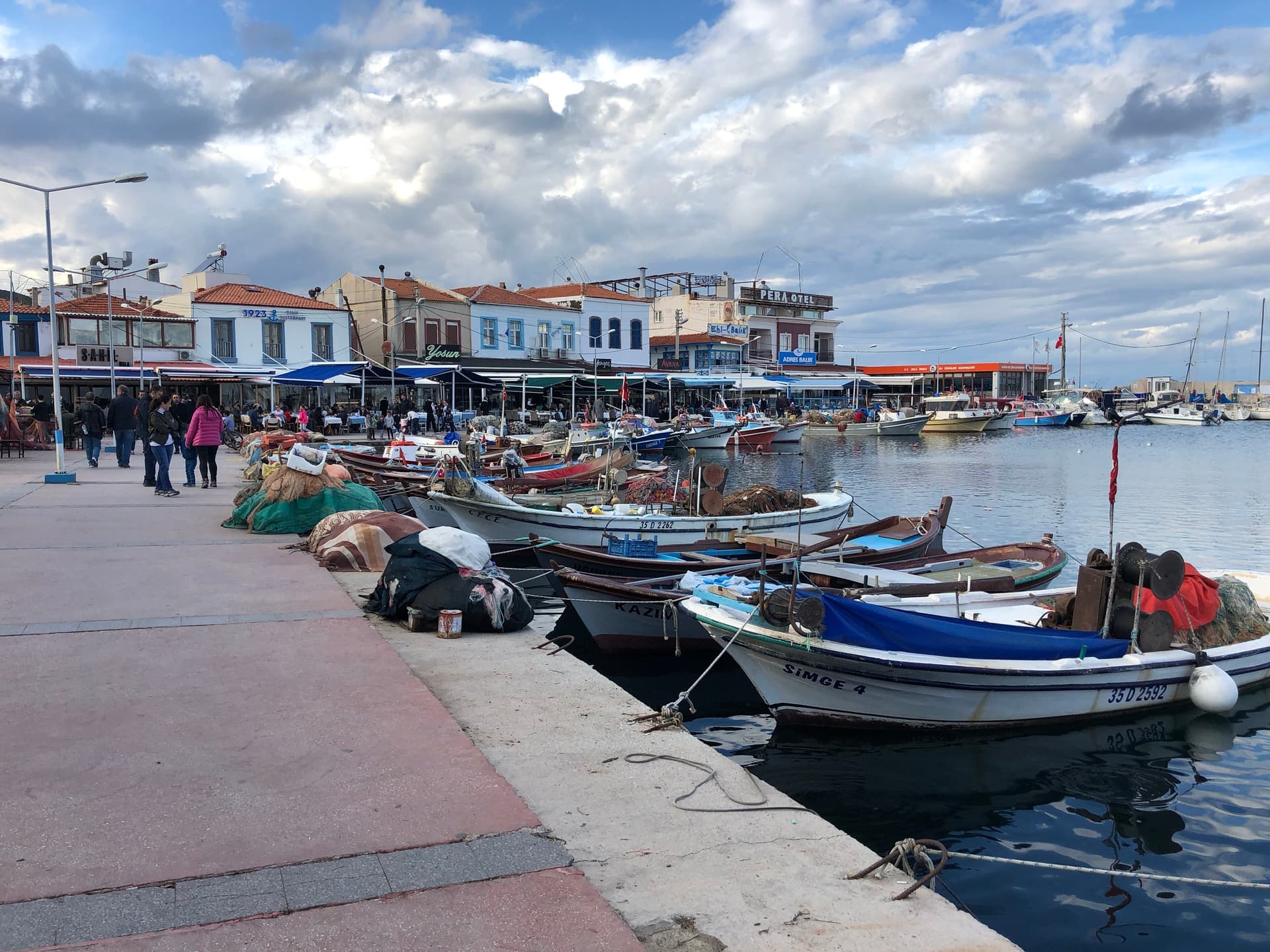 Urla İskele balıkçı barınağı